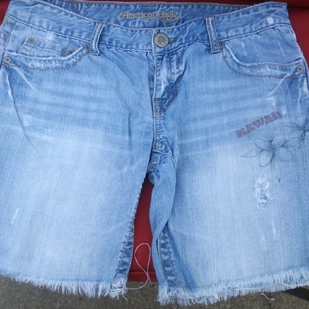 American eagle Bermuda shorts